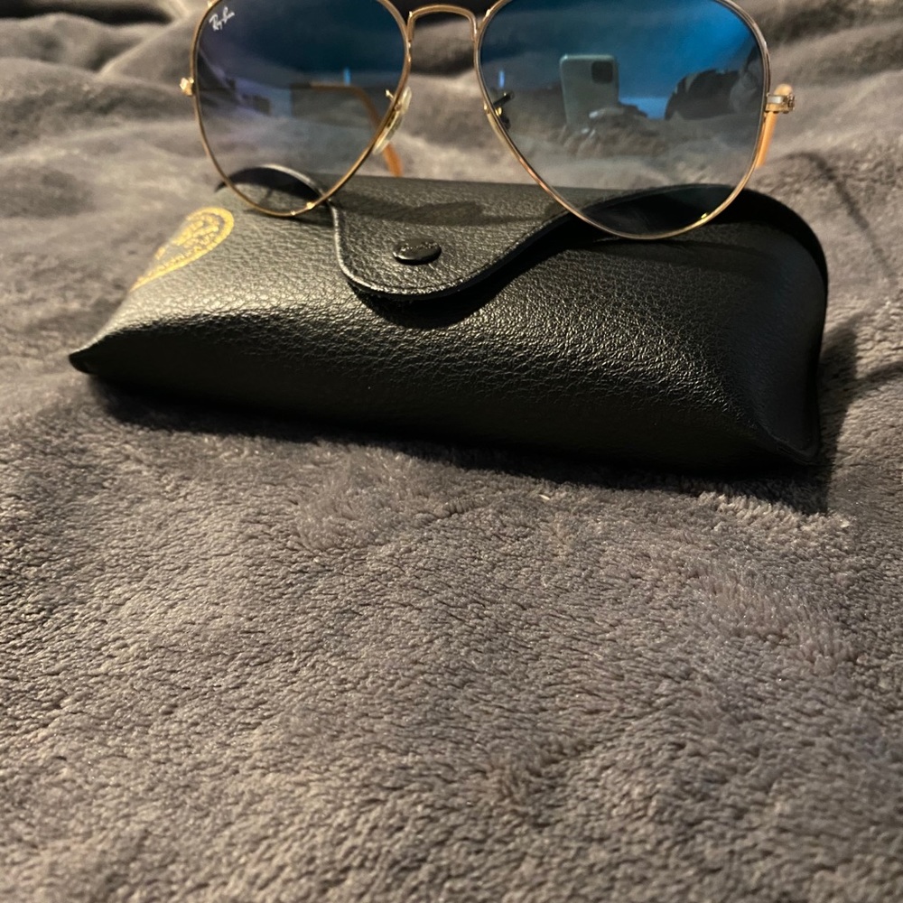 Ray-Ban Sunglasses - Picture 2 of 2